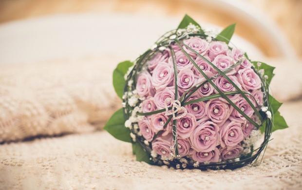 Wedding Roses Bouquet Hearts (click to view)