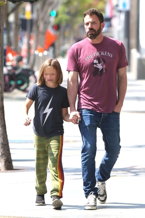 ben Affleck Reunites With Son Samuel Ex Jennifer Garner At The Pool – Hollywood Life