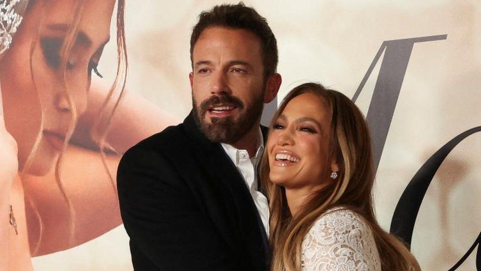 bennifer Ben Affleck And Jennifer Lopez Marry In Las Vegas Bbc News