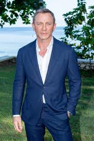 james Bonds Daniel Craig On Whether Hell Ever Play 007 Again Costar Lashana Lynch And Keeping Secrets