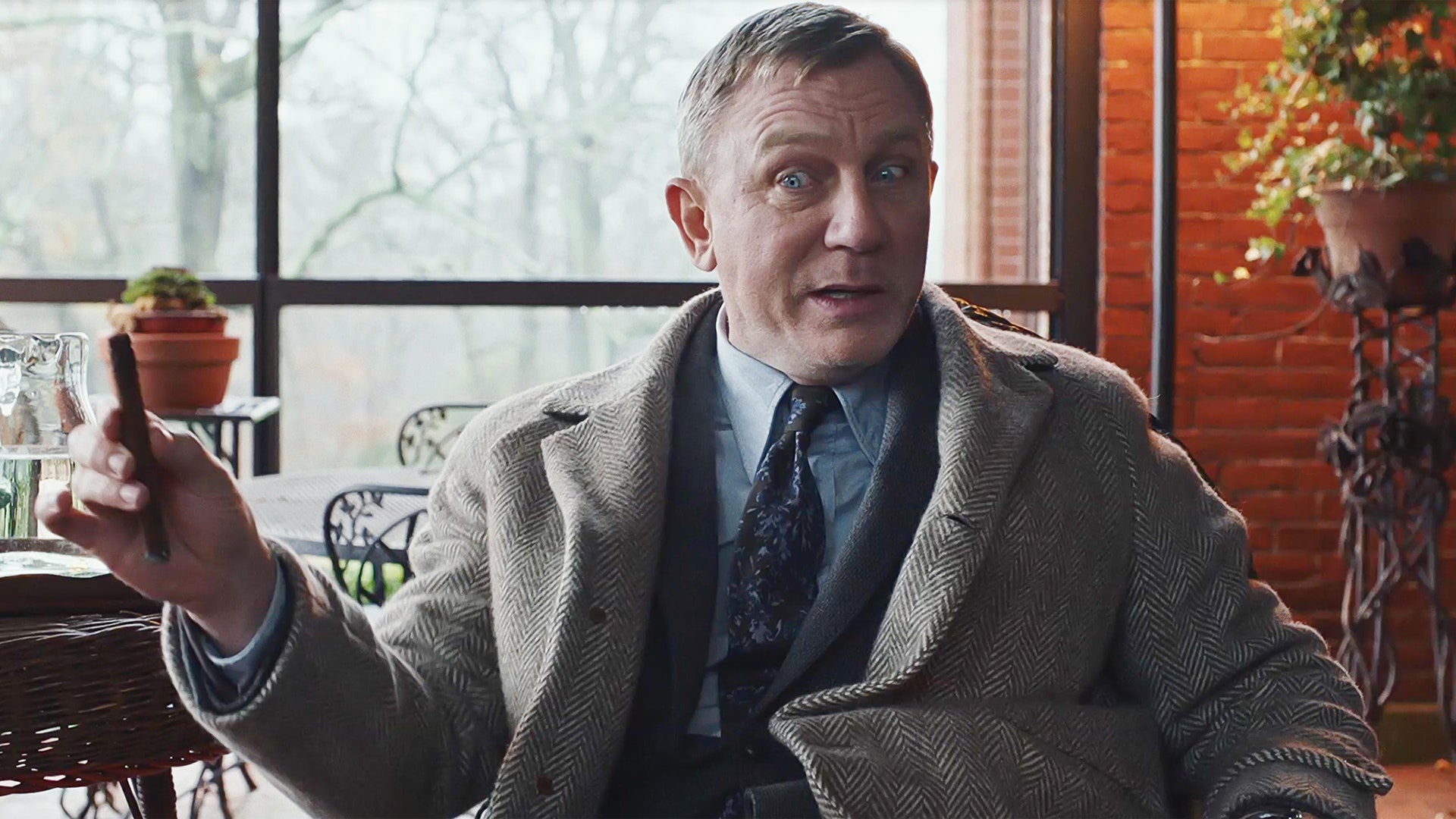 knives Out Shows Daniel Craig Is A Secret Comedy Genius British Gq