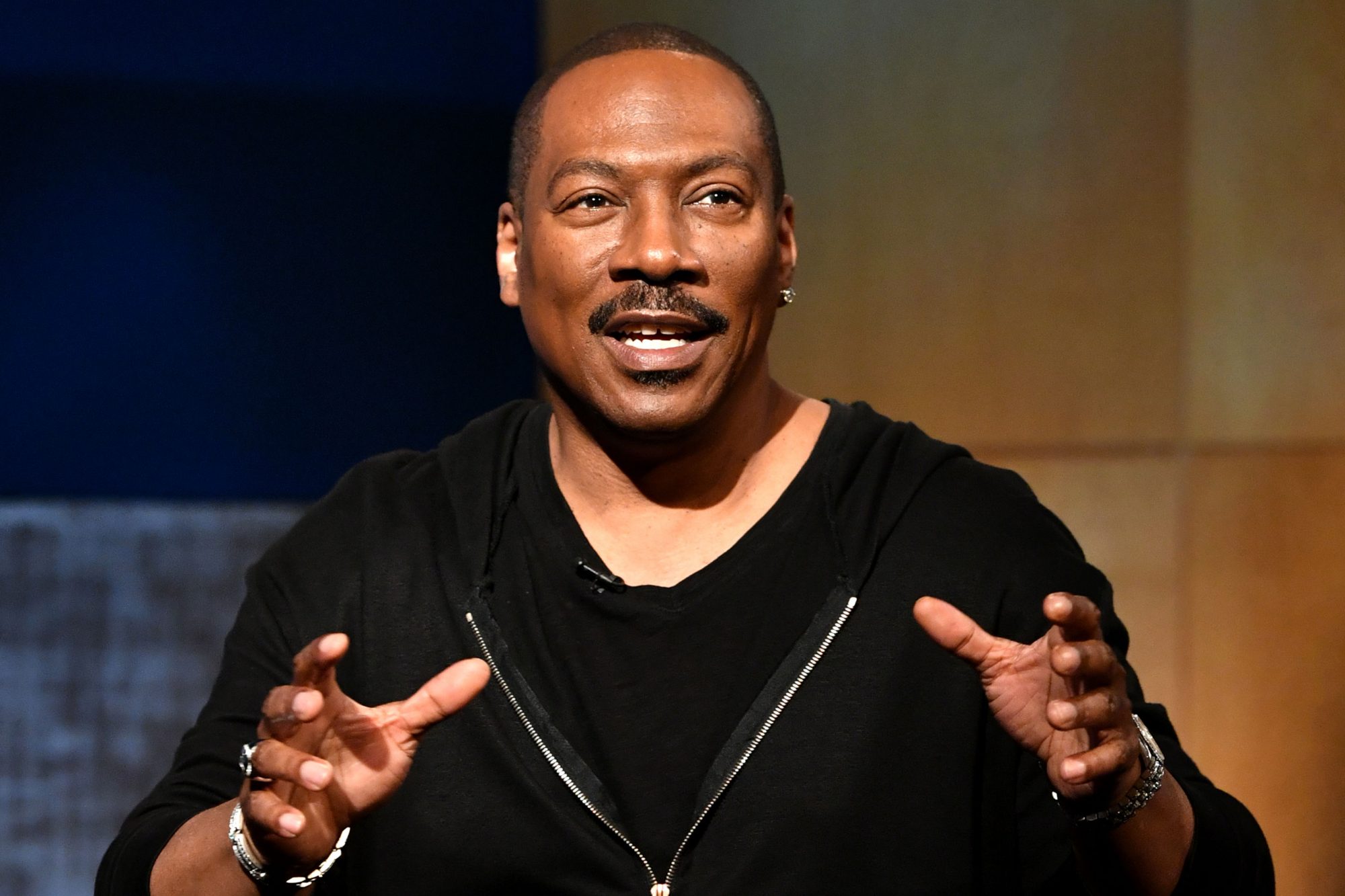 eddie Murphy Says Hes Going On A Standup Tour In 2020 Ewcom