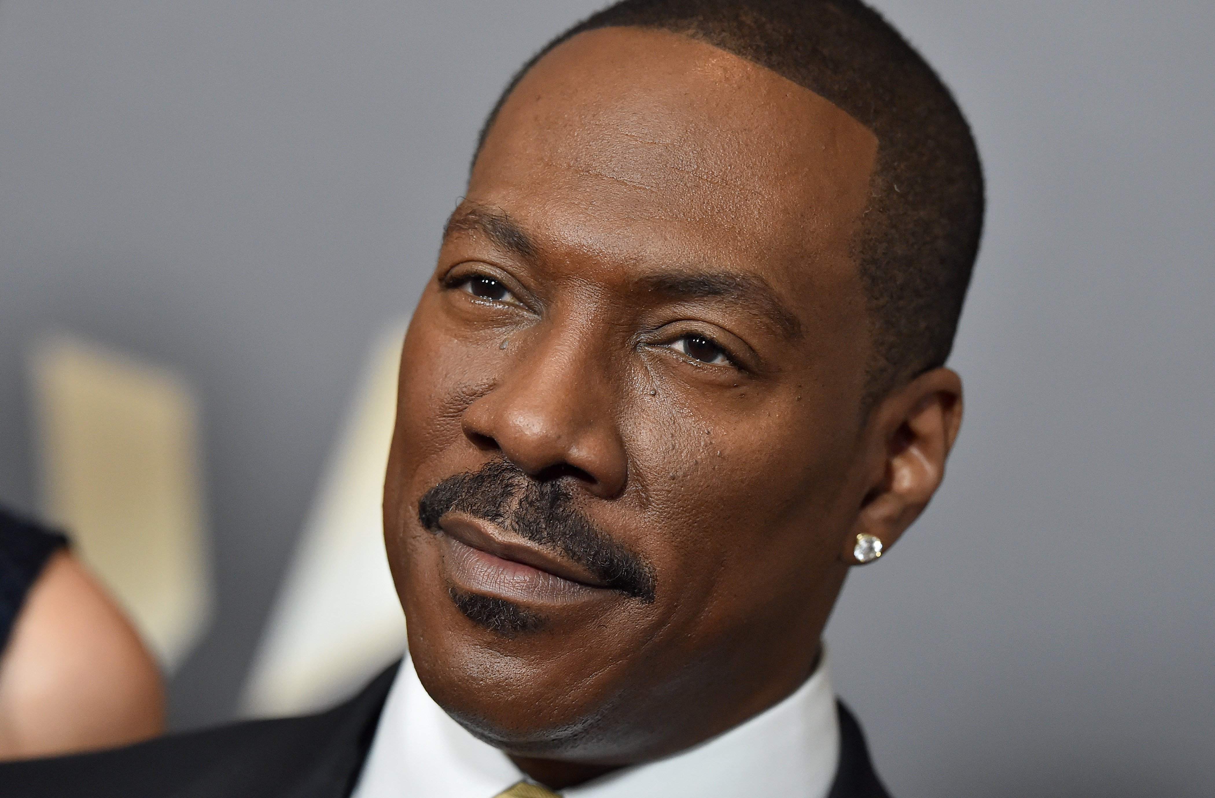 how Many Times Has Eddie Murphy Been Married