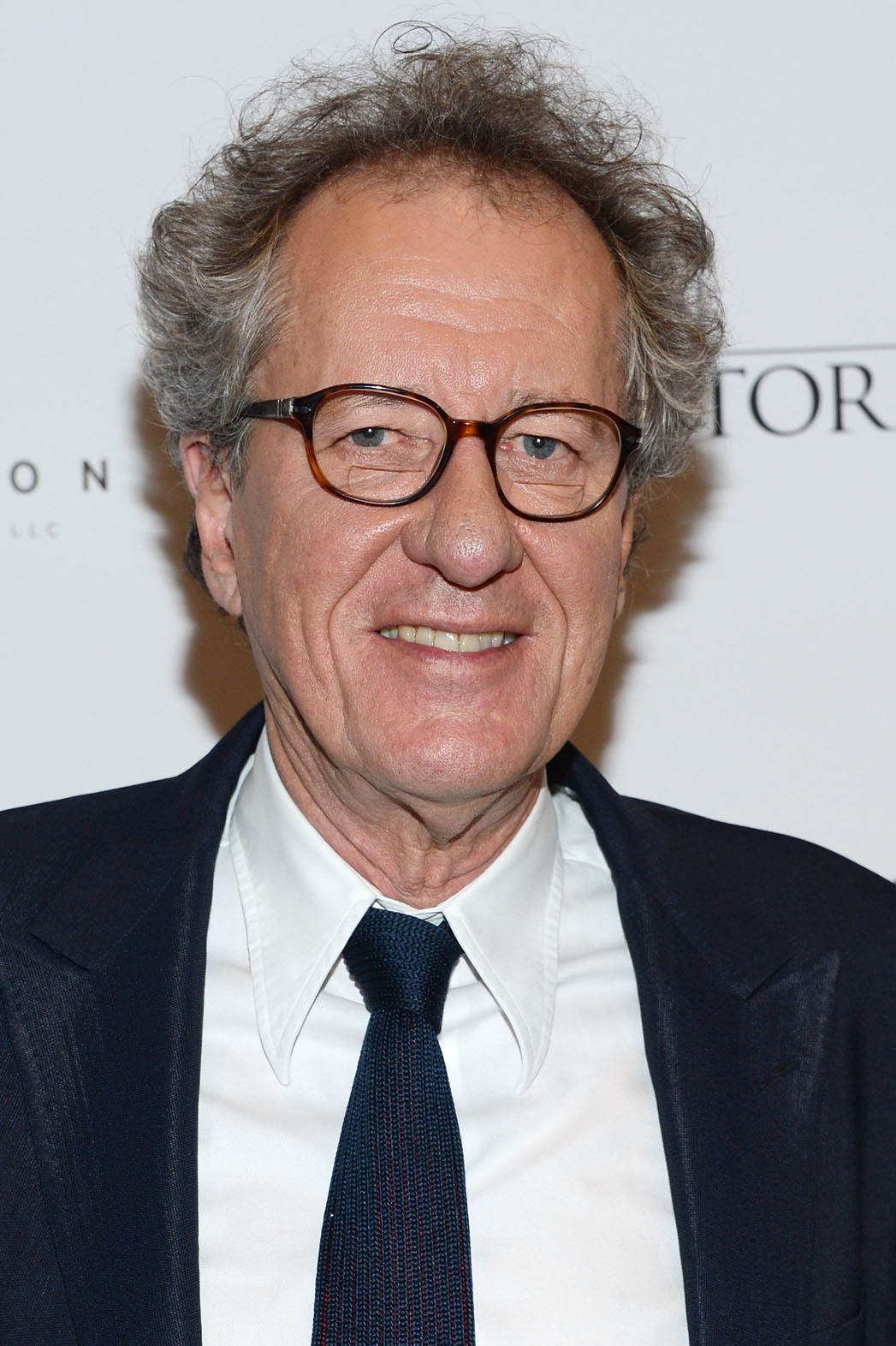 berlin Geoffrey Rush To Paint Stanley Tuccis Final Portrait – The Hollywood Reporter