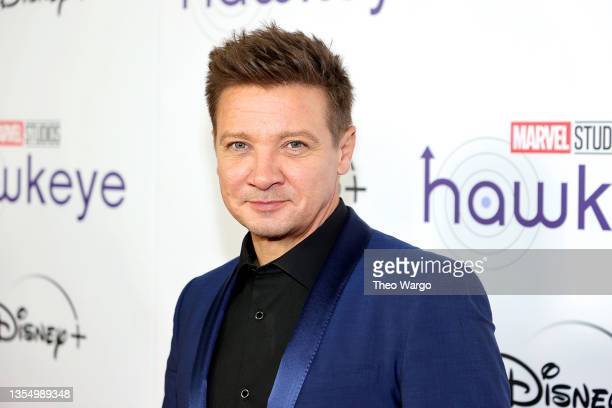 16907 Jeremy Renner Photos And Premium High Res Pictures Getty Images