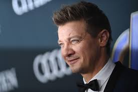 jeremy Renner Controversy Hawkeye Has Become A Villain And Heres Why