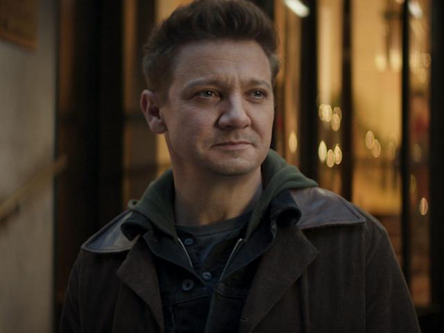 jeremy Renner Says That He Sometimes Had A Monthly Food Budget Of 10 And Lived Off Of Instant Ramen Before Making It Big In Hollywood
