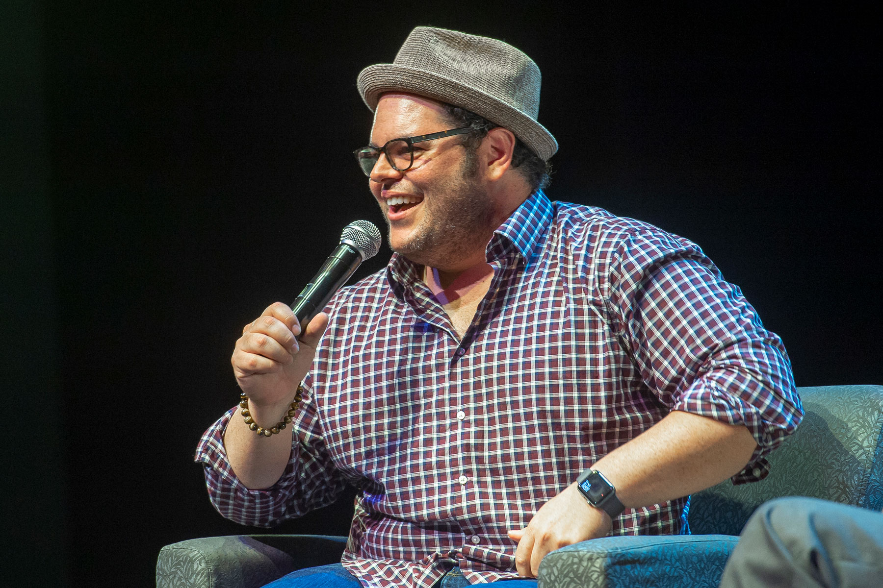 josh Gad At Usc Inspires Drama Students With Tales Of Career Missteps