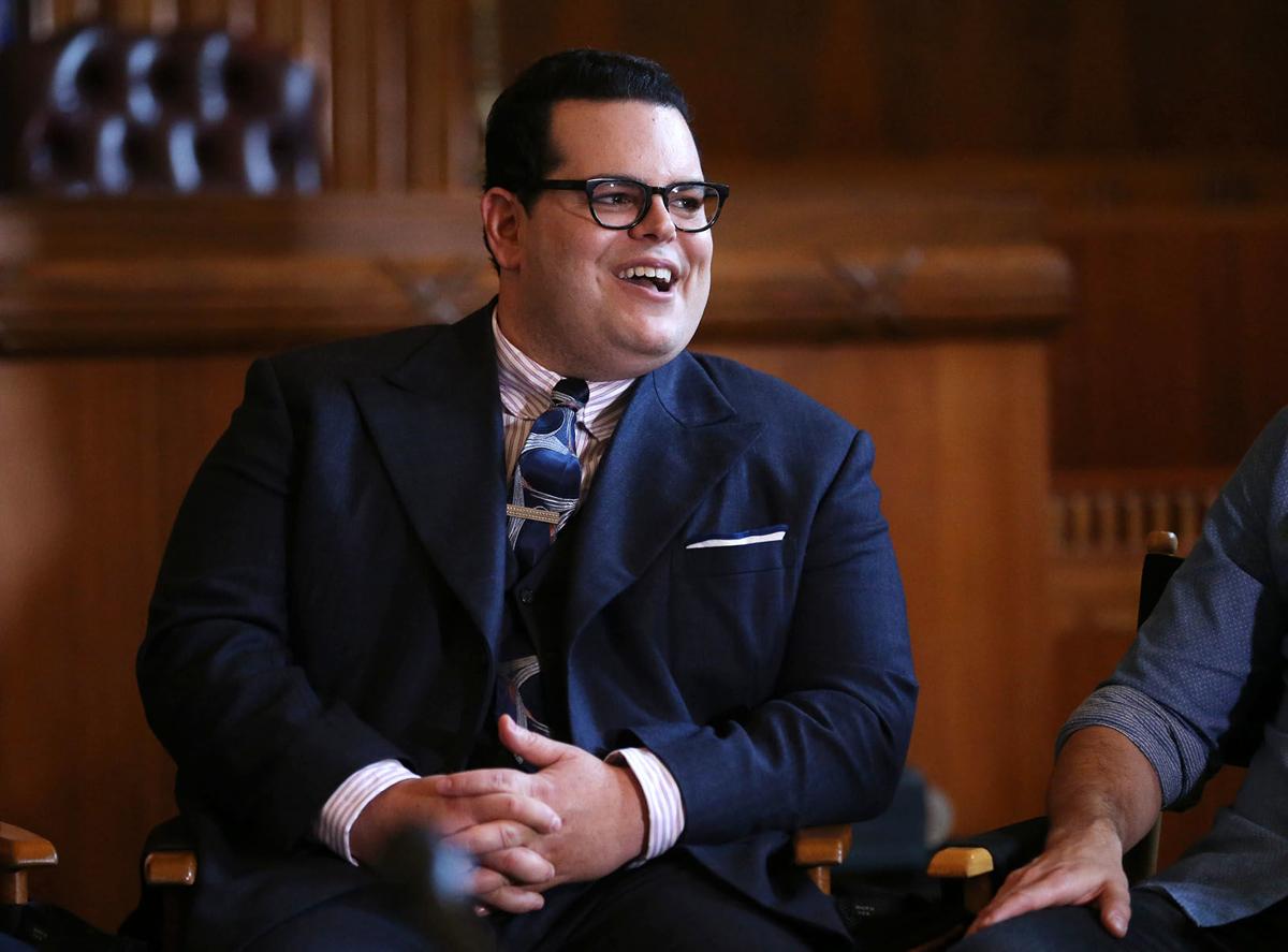 josh Gad Buffalo Is A Lovely Lovely City With Even Lovelier People  Local News Buffalonewscom