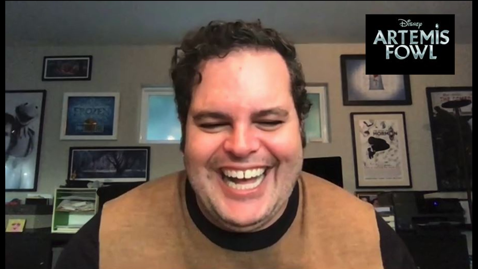 josh Gad On His Latest Disney Role Youtube Reunions And The Pandemics Silver Lining King5com