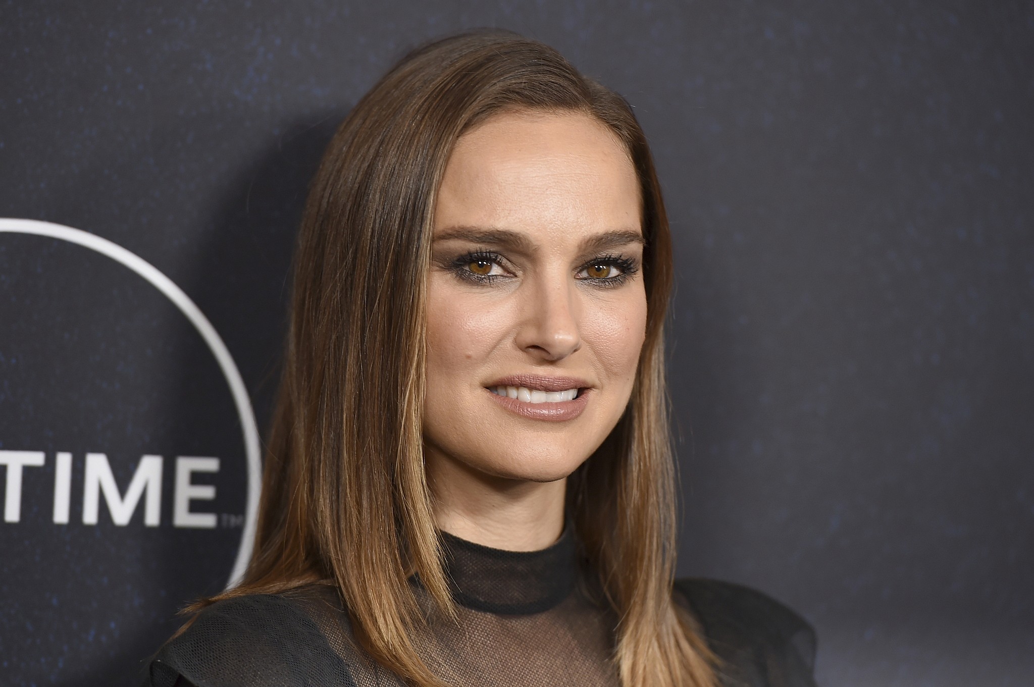 natalie Portman Calls For Action At Hollywood Womens Luncheon The Times Of Israel
