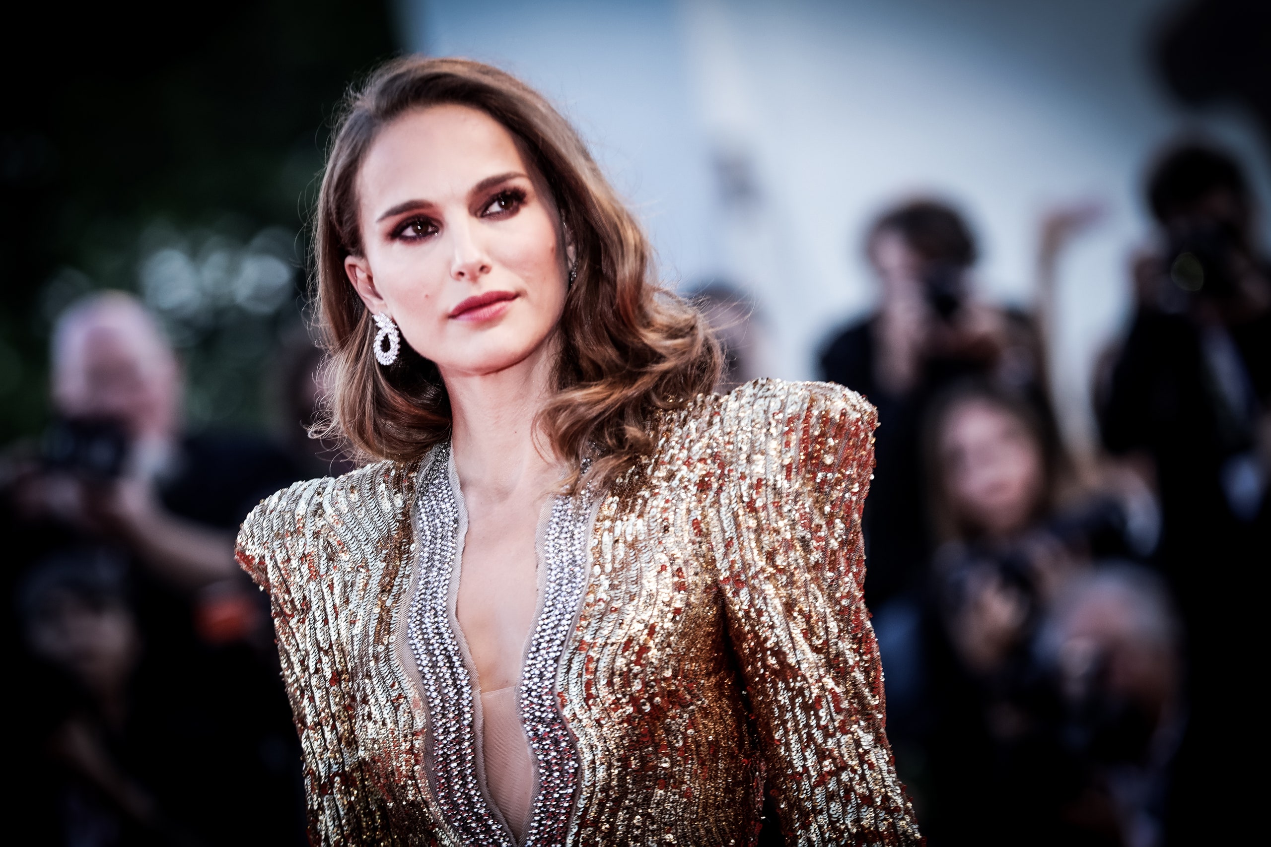 natalie Portman On Bulking Up For Thor I Was Asked To Get As Big As Possible Glamour