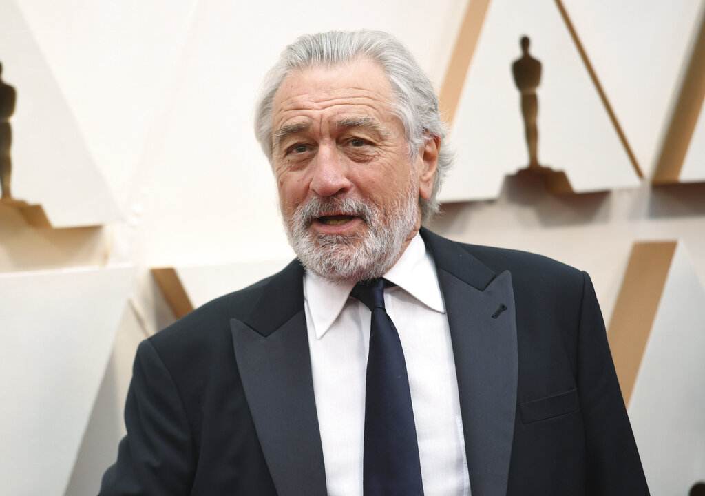 robert De Niro On Leg Injury While Making Scorseses Flower Moon Indiewire