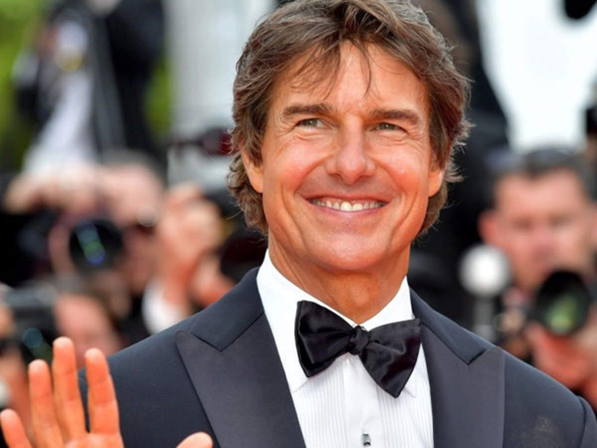 tom Cruise Was In Tears Over Honorary Palme Dor Applause For Top Gun Maverick At Cannes 2022 Filmfarecom