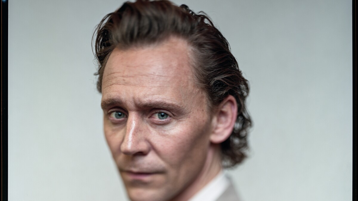 tom F6c39 Hiddleston 04b95 Mischievous 75a93 God E5716 Vicar Ad3bf And 3213d Newly 88f0f Engaged 1143a Man   Los   Angeles   Times