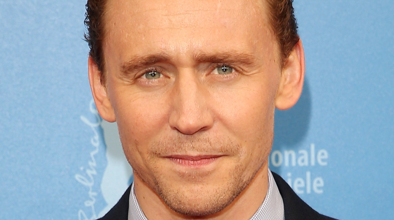 tom Hiddlestons Net Worth The Loki Star Is Worth More Than You Think