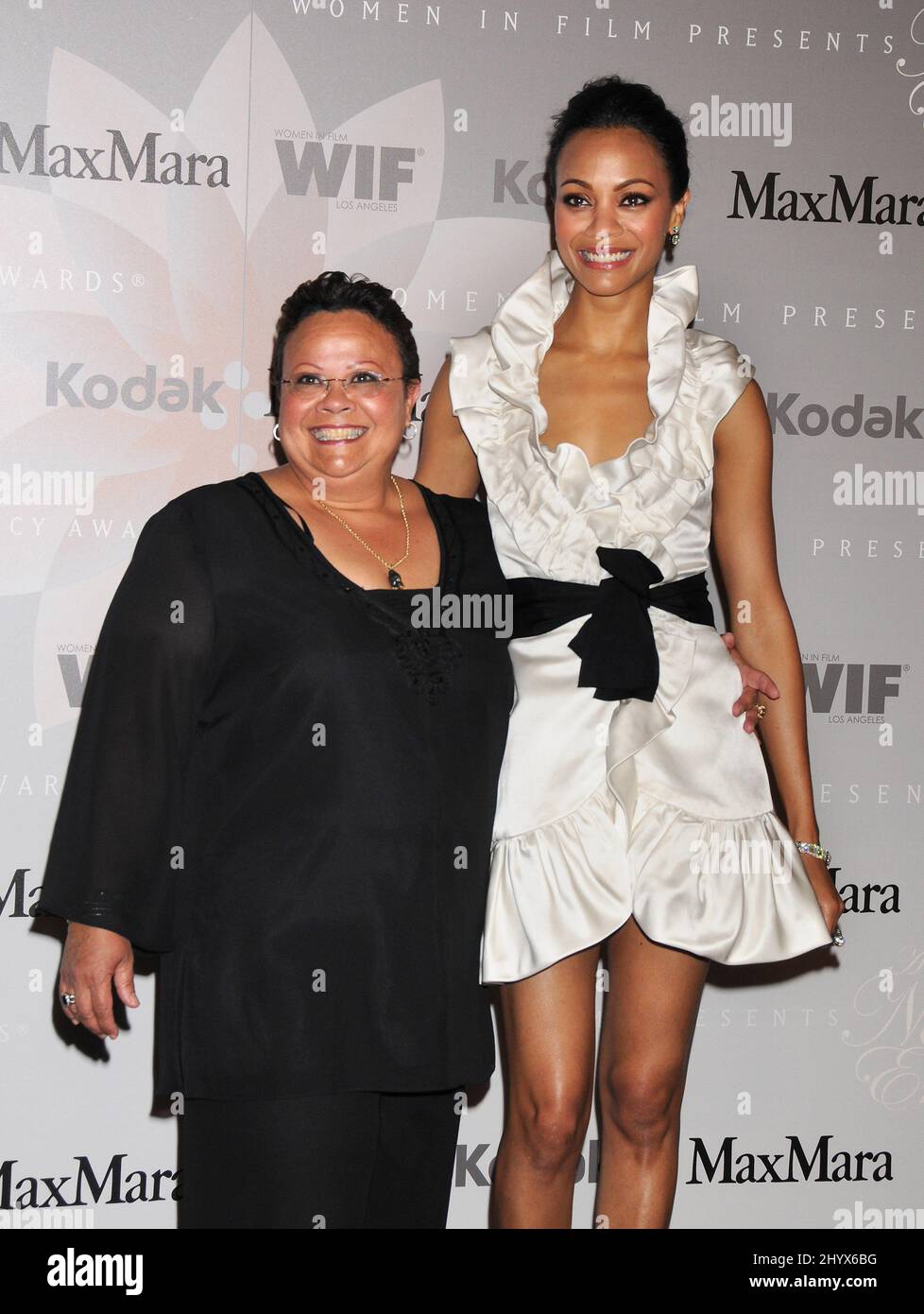 zoe Saldana And Her Mother Hires Stock Photography And Images Alamy