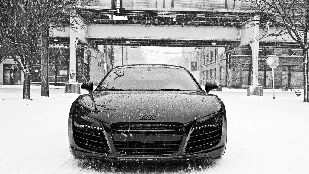 Audi R8 InThe Snow