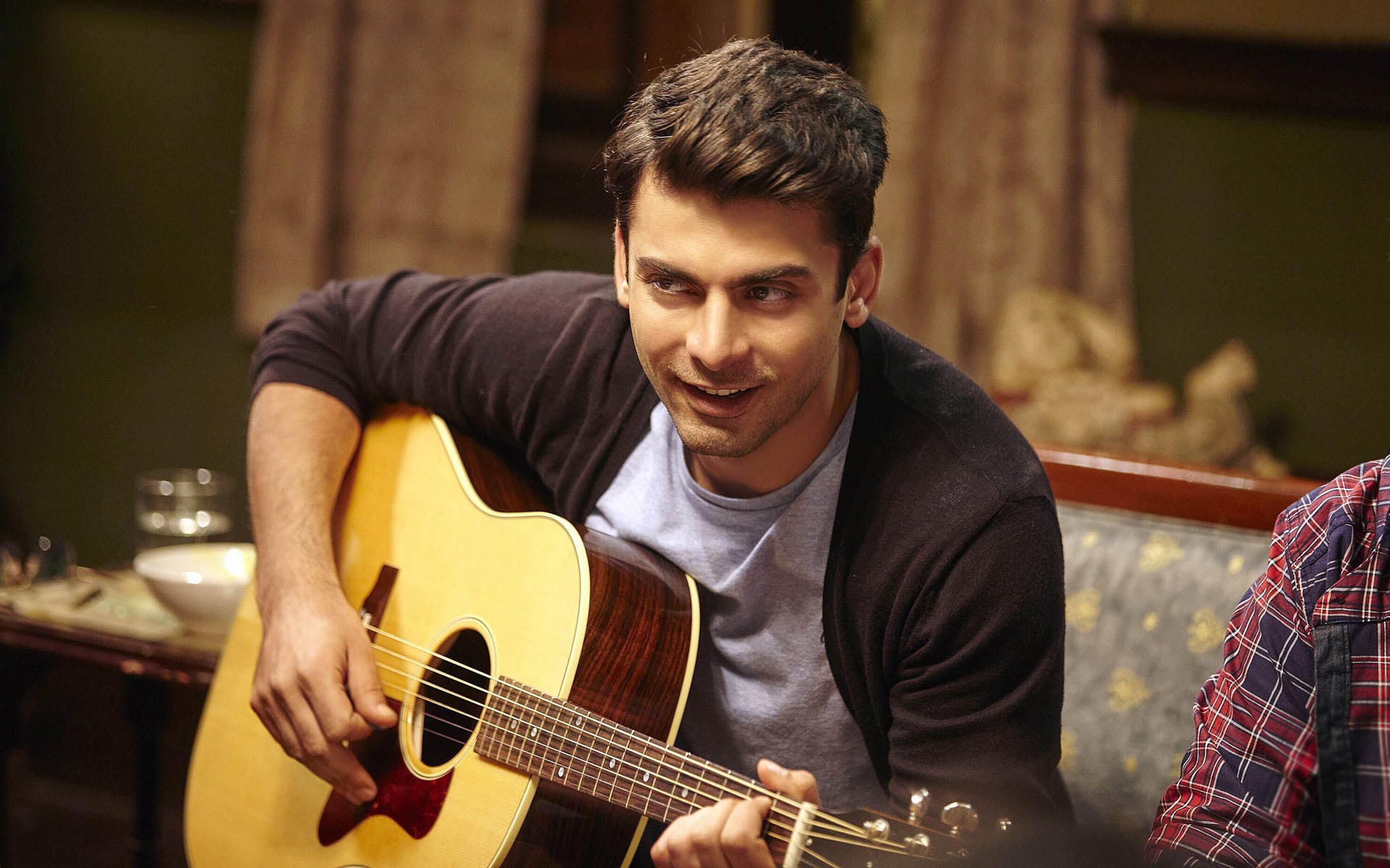Fawad Khan Playing Guitar In Kapoor And Sons