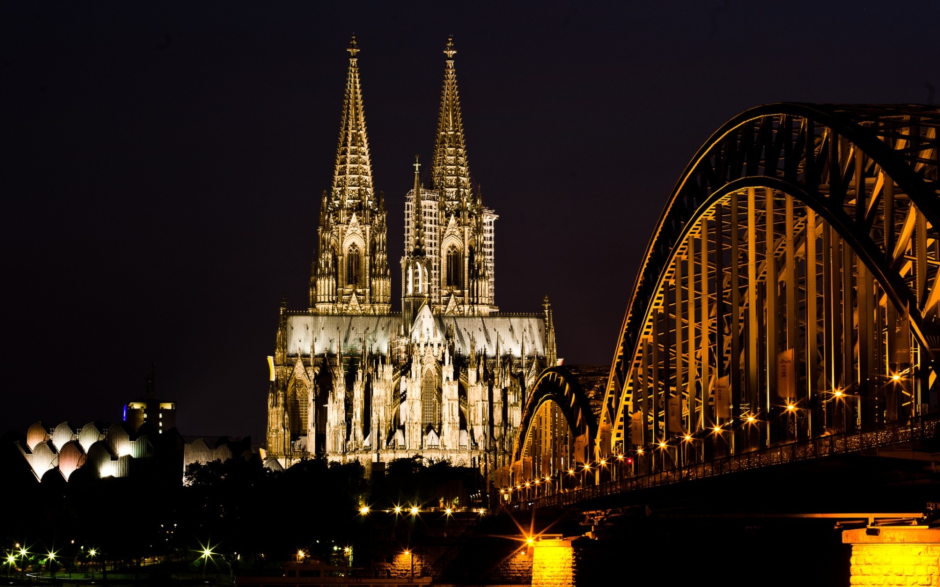Hohenzollern Bridge Night Light