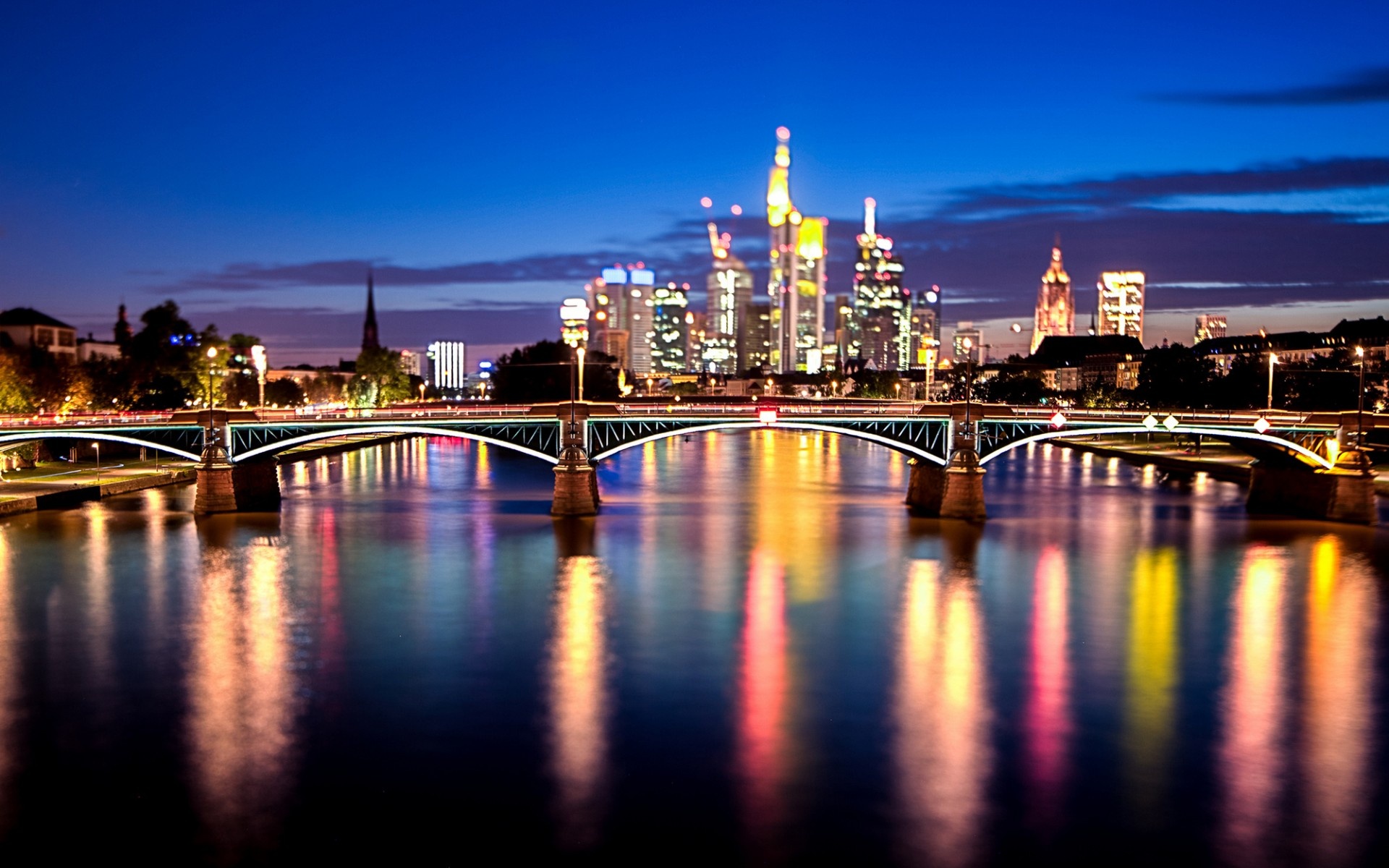 Ponte Vecchio Bridge Frankfurt City