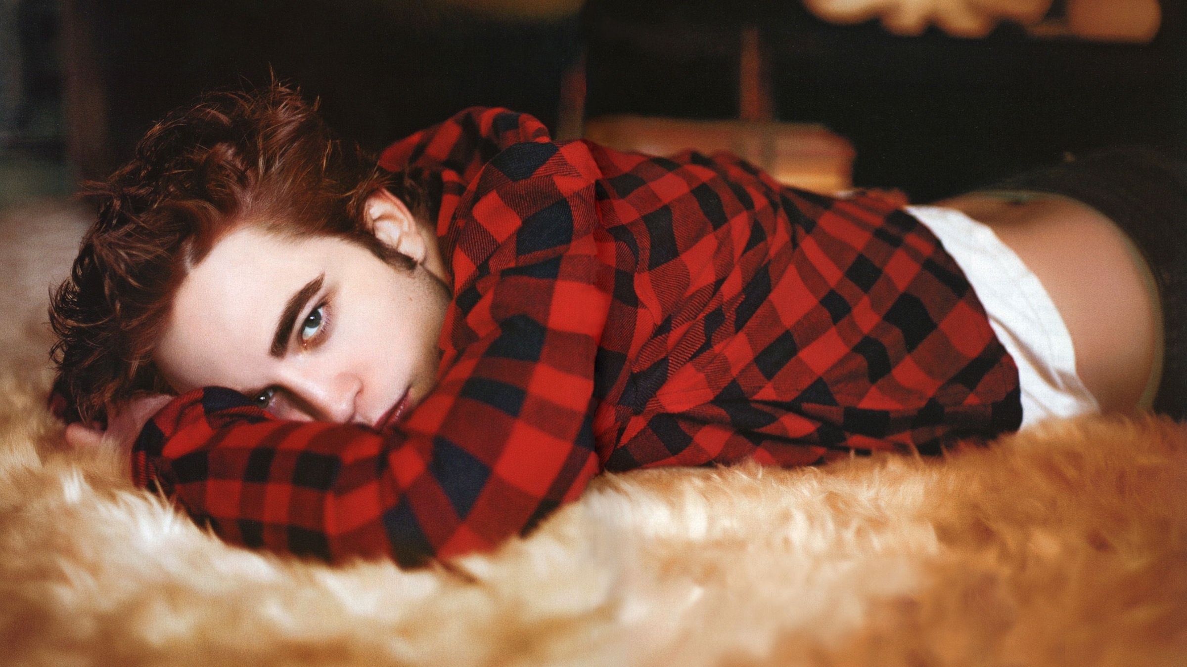 Robert Pattinson Laying Down.