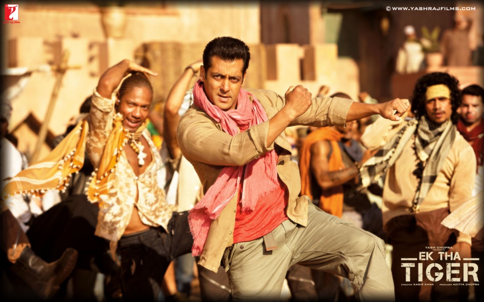 Salman Khan Dancing In Mashallah Song