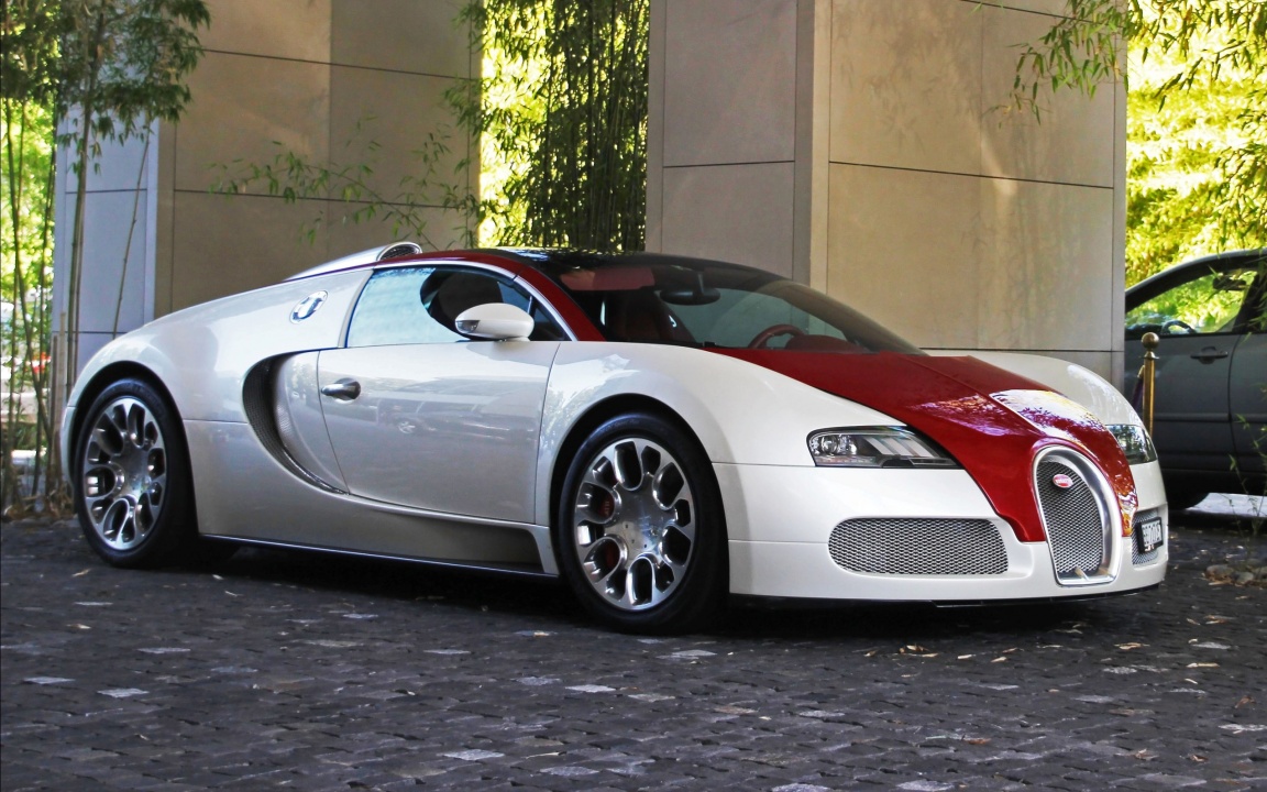 White And Red Bugatti Veyrons