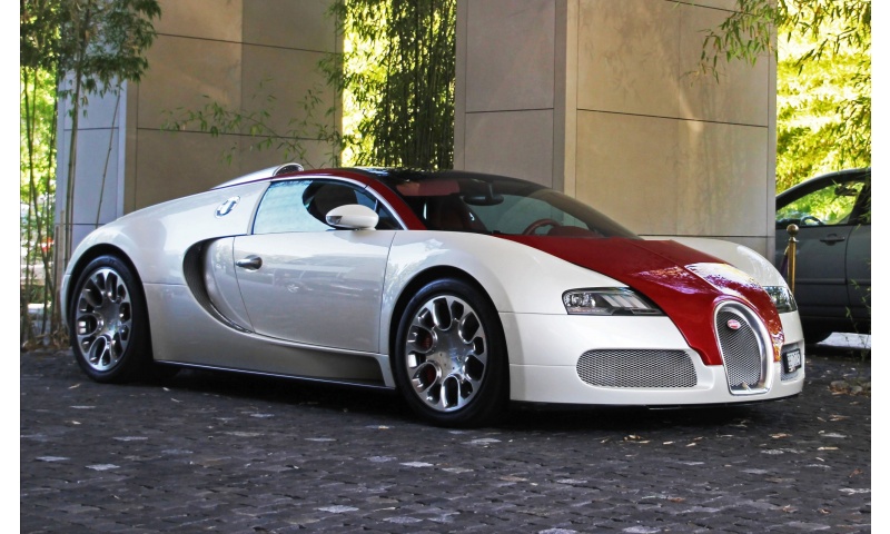 White And Red Bugatti Veyrons